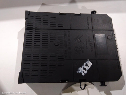 2010 Peugeot 308 Fuse Box
