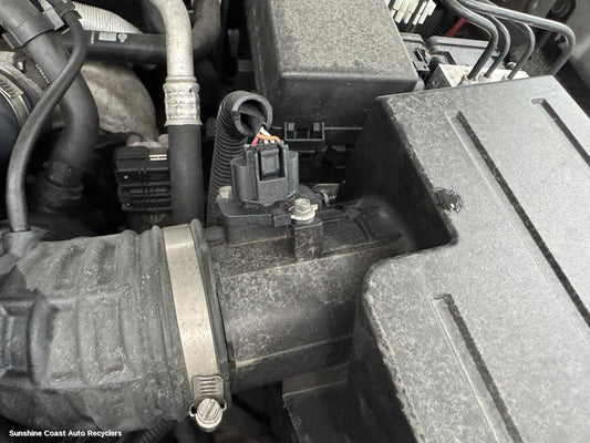 2013 Nissan Navara Air Flow Meter