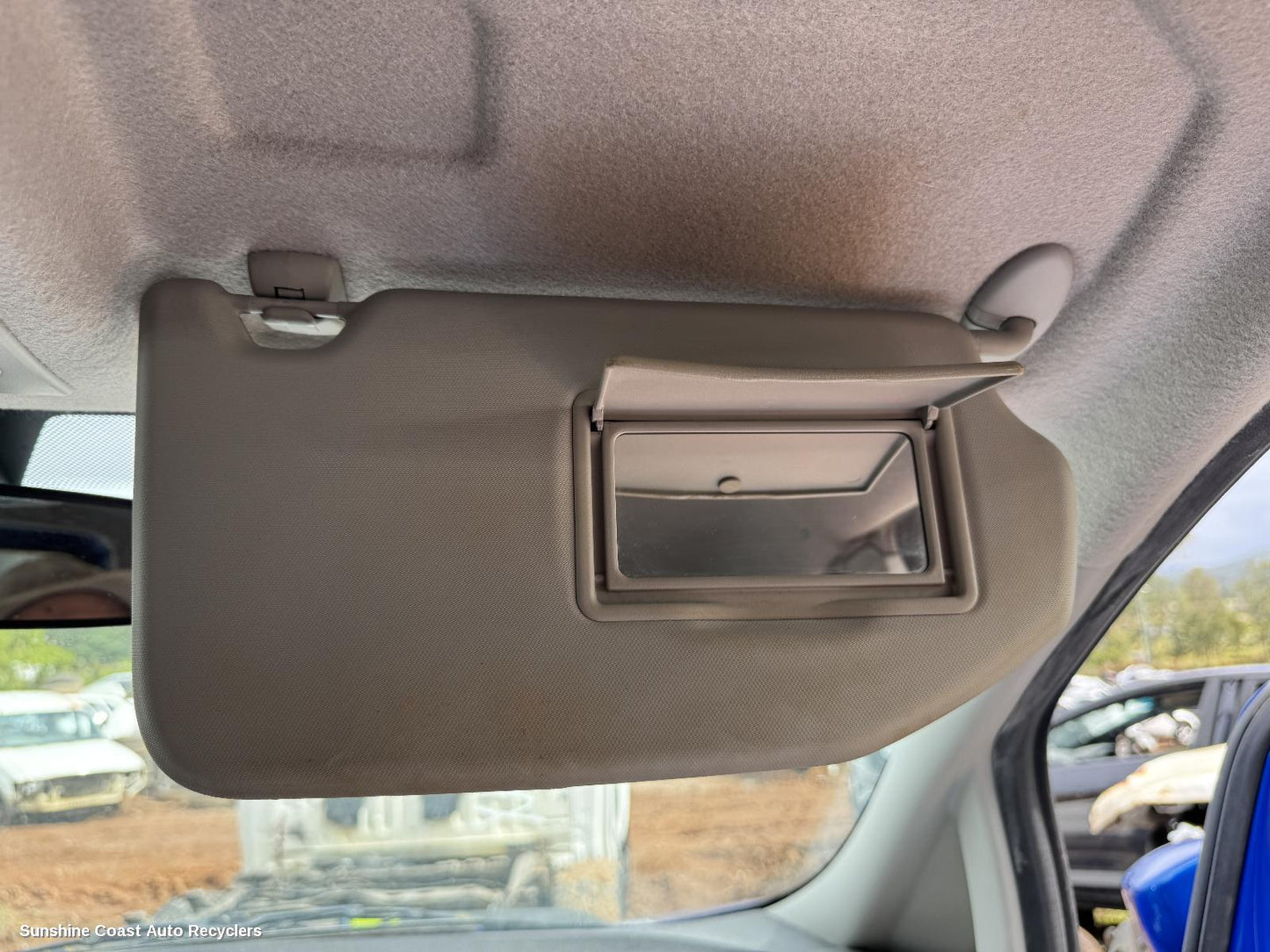 2015 Ford Ecosport Sunvisor