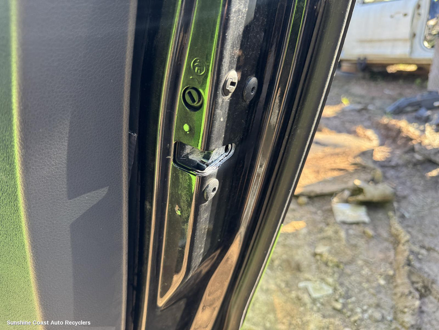 2011 Volkswagen Amarok Door Boot Gate Lock