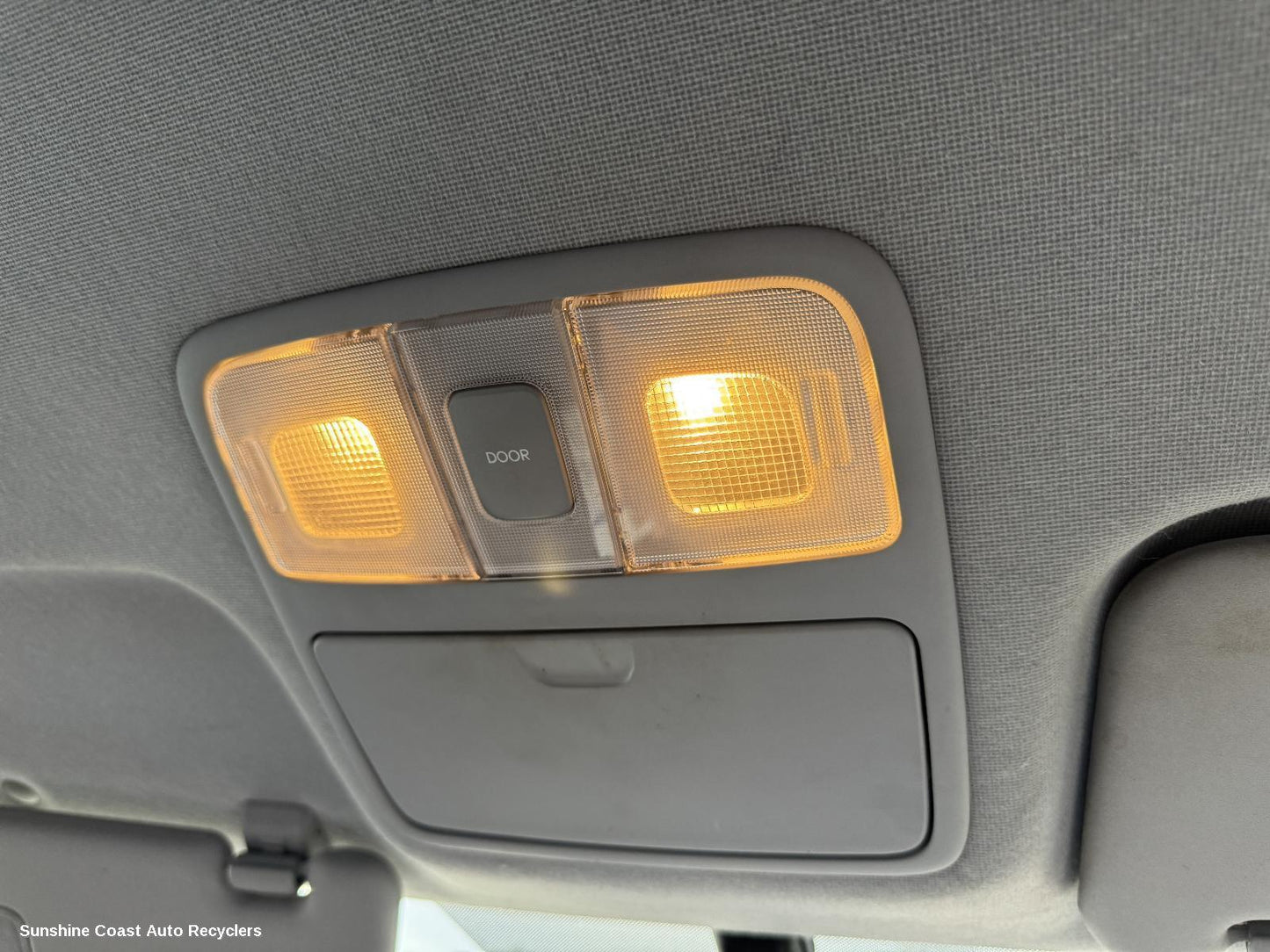 2011 Hyundai I30 Courtesy Light