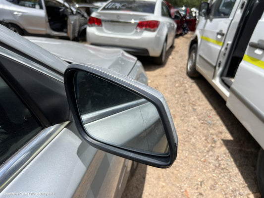 2011 Bmw 7 Series Right Door Mirror