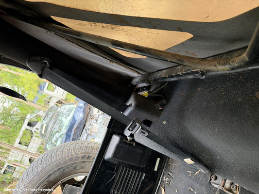 2003 Jeep Wrangler Seatbelt Stalk