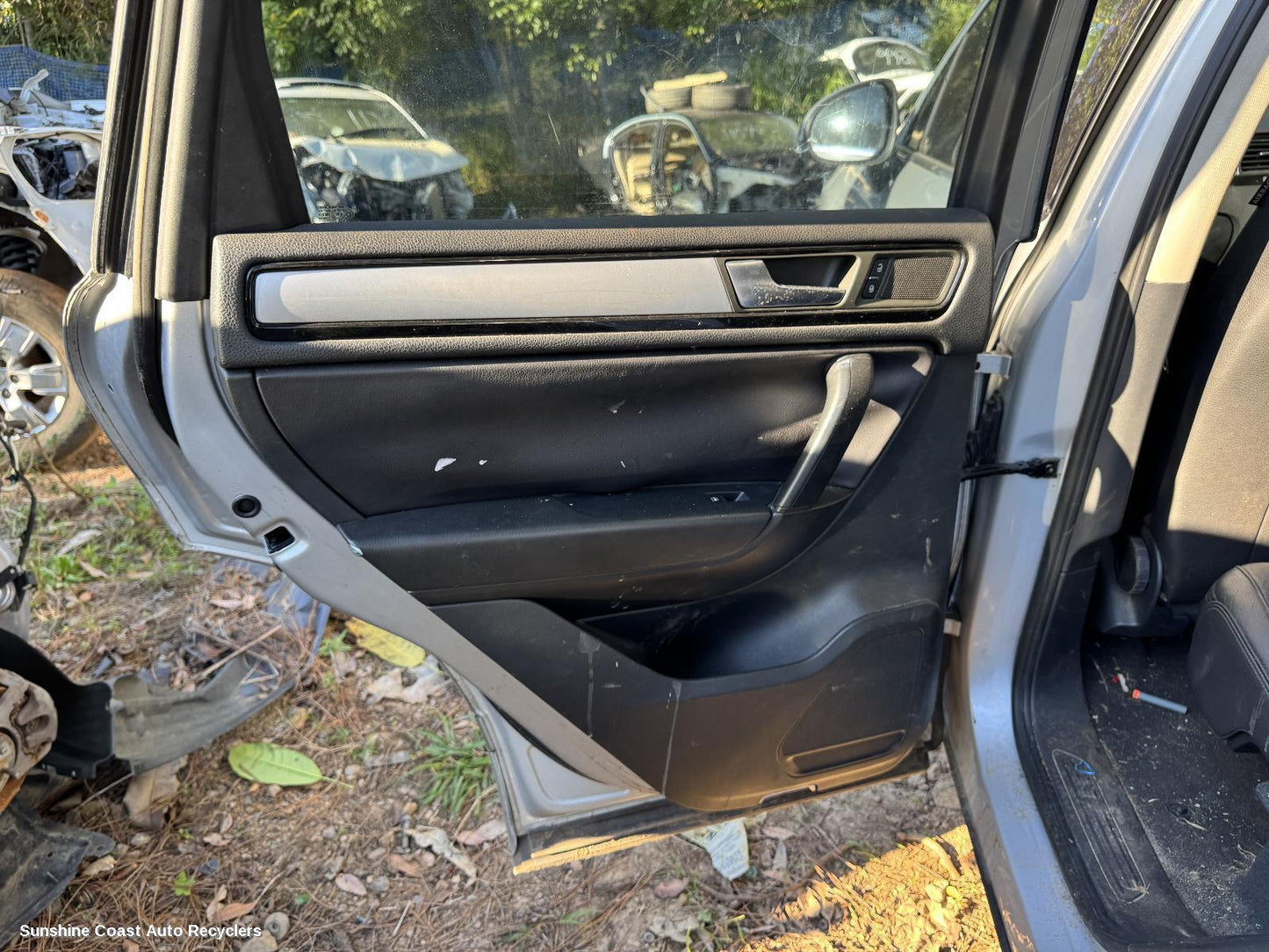 2011 Volkswagen Touareg Door Boot Gate Lock