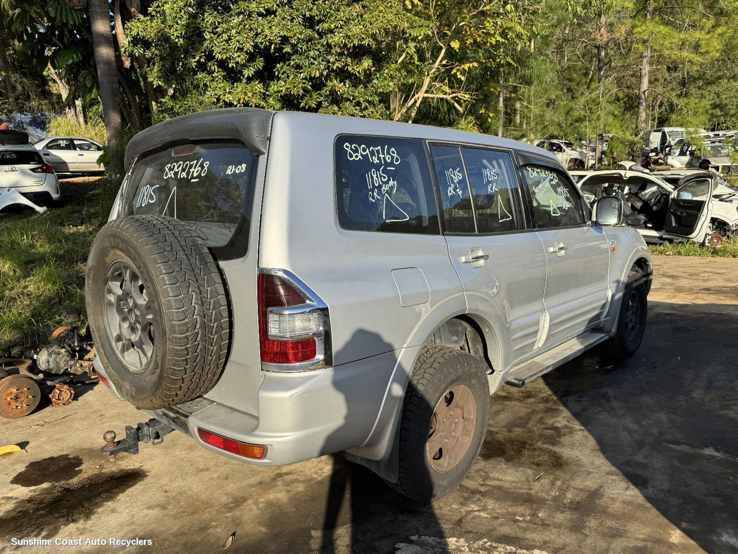 2002 Mitsubishi Pajero Steering Column