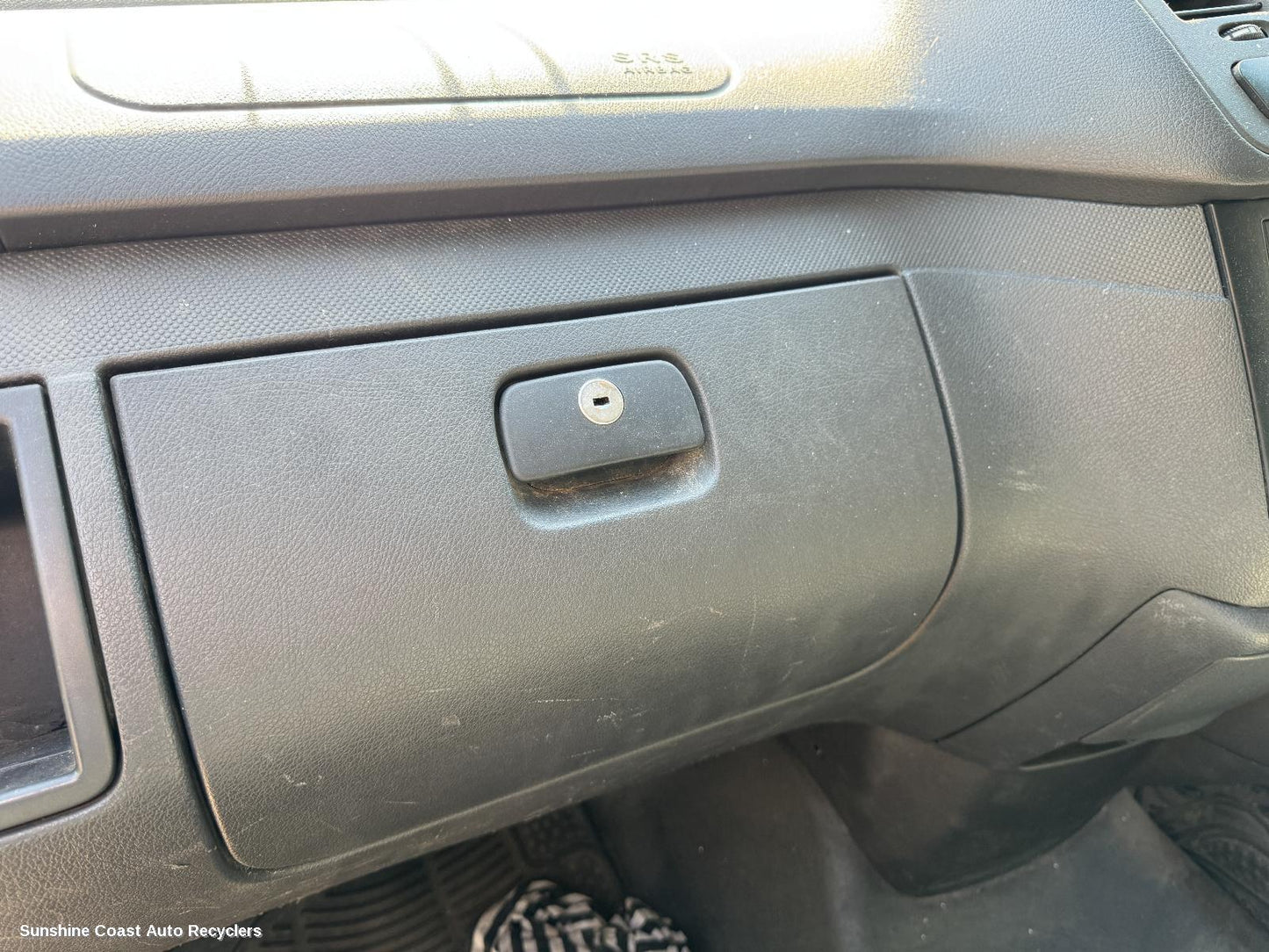 2013 Mercedes Vito Glove Box