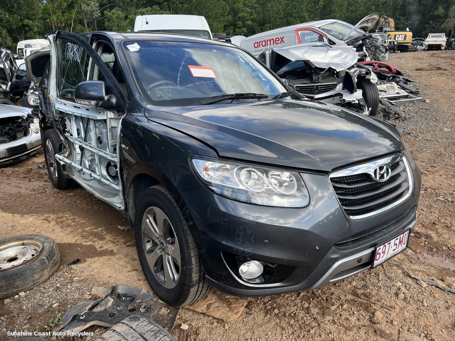 2012 Hyundai Santa Fe Front Seat