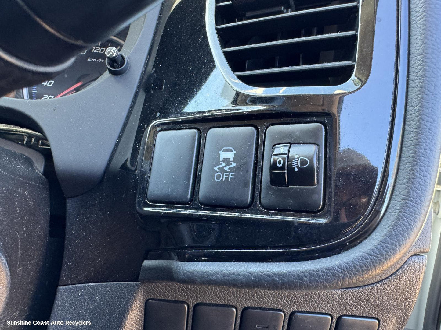 2014 Mitsubishi Outlander Misc Switch Relay