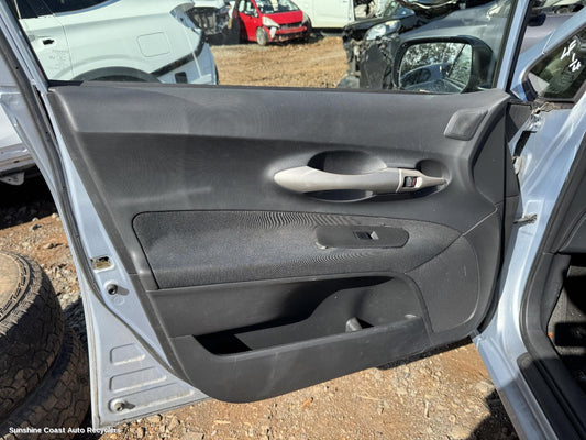 2007 Toyota Corolla Door Handle