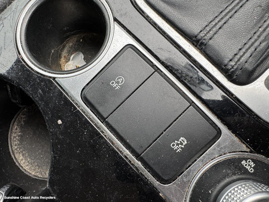 2016 Volkswagen Touareg Misc Switch Relay