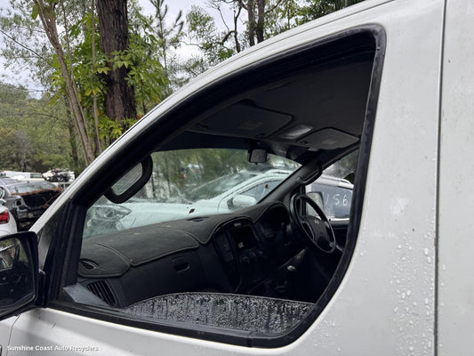 2009 Hyundai Iload/imax Left Front Door Window