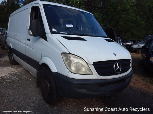 2006 Mercedes Sprinter Starter