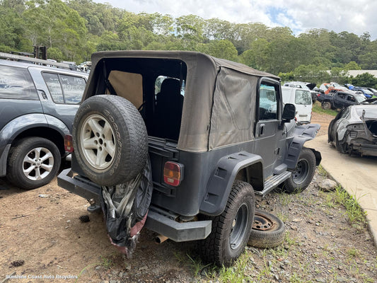 2003 Jeep Wrangler Right Taillight