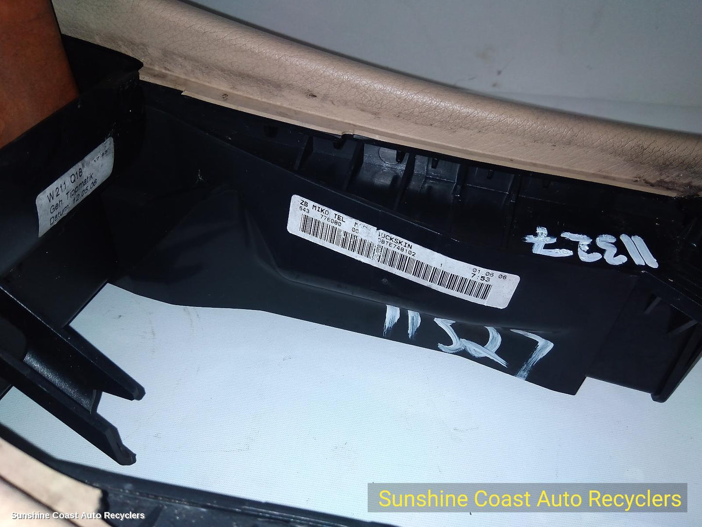 2006 Mercedes E Class Console