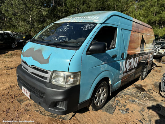 2011 Toyota Hiace Ecu