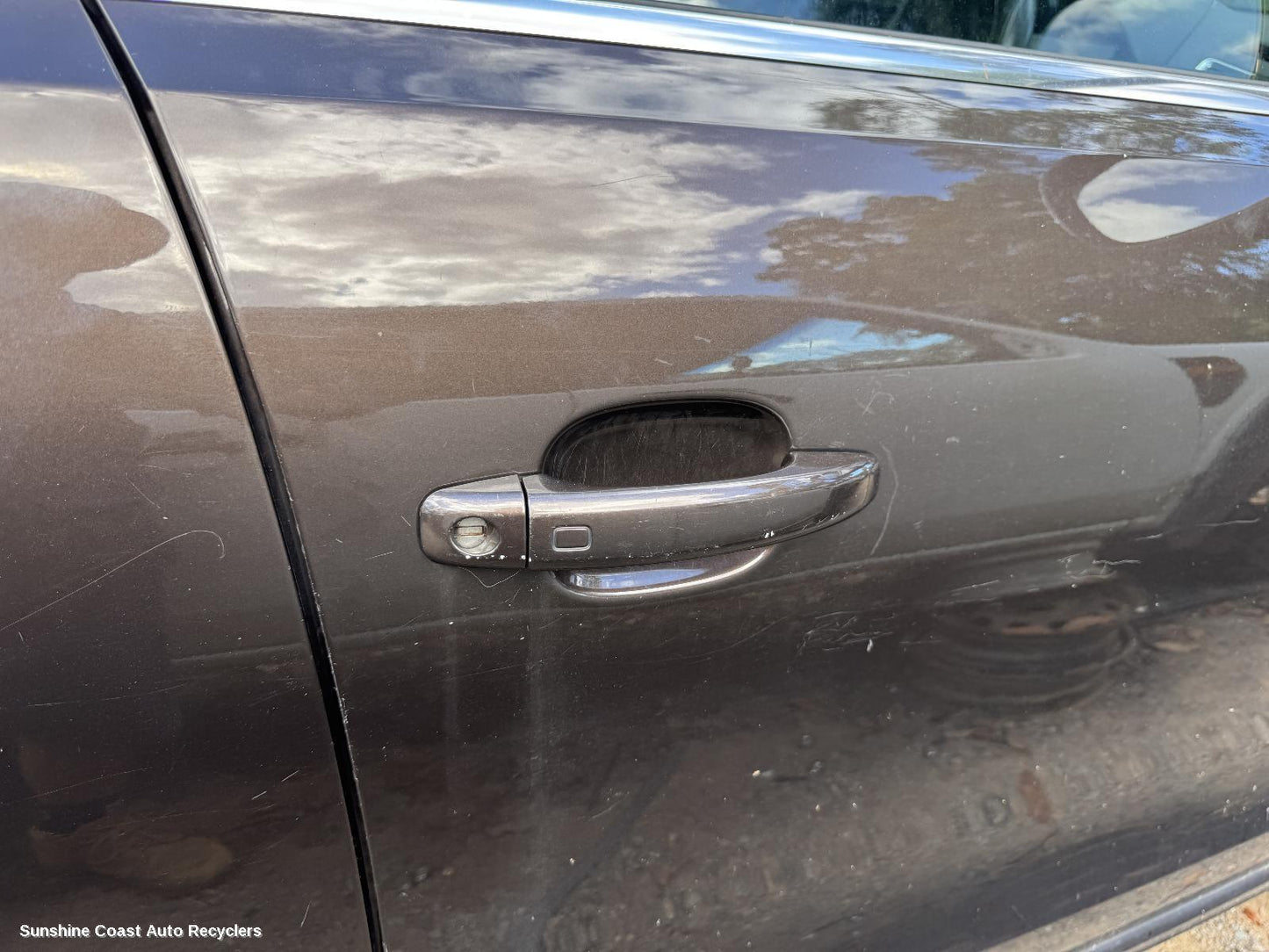 2011 Audi Q5 Door Handle