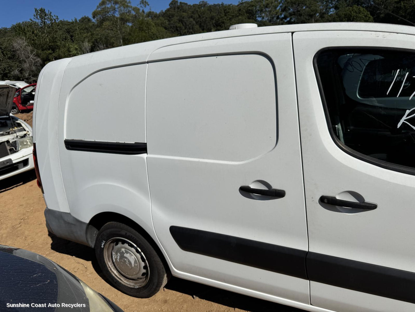 2013 Peugeot Partner Door Handle
