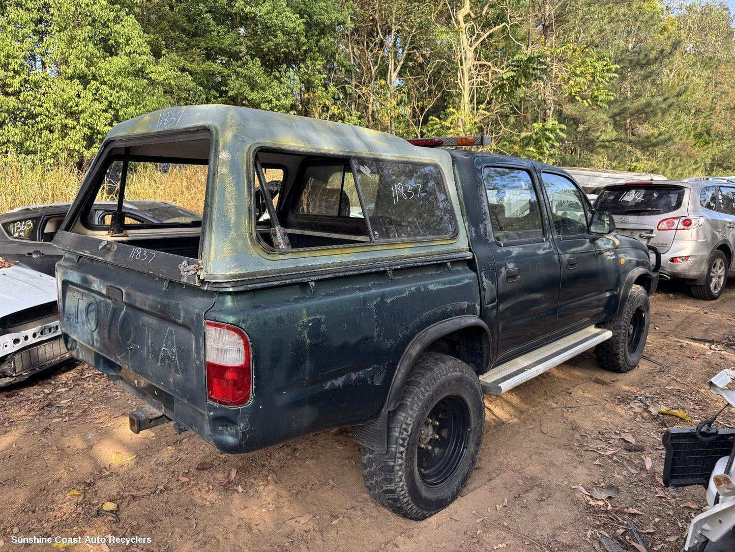 2003 Toyota Hilux Steering Column