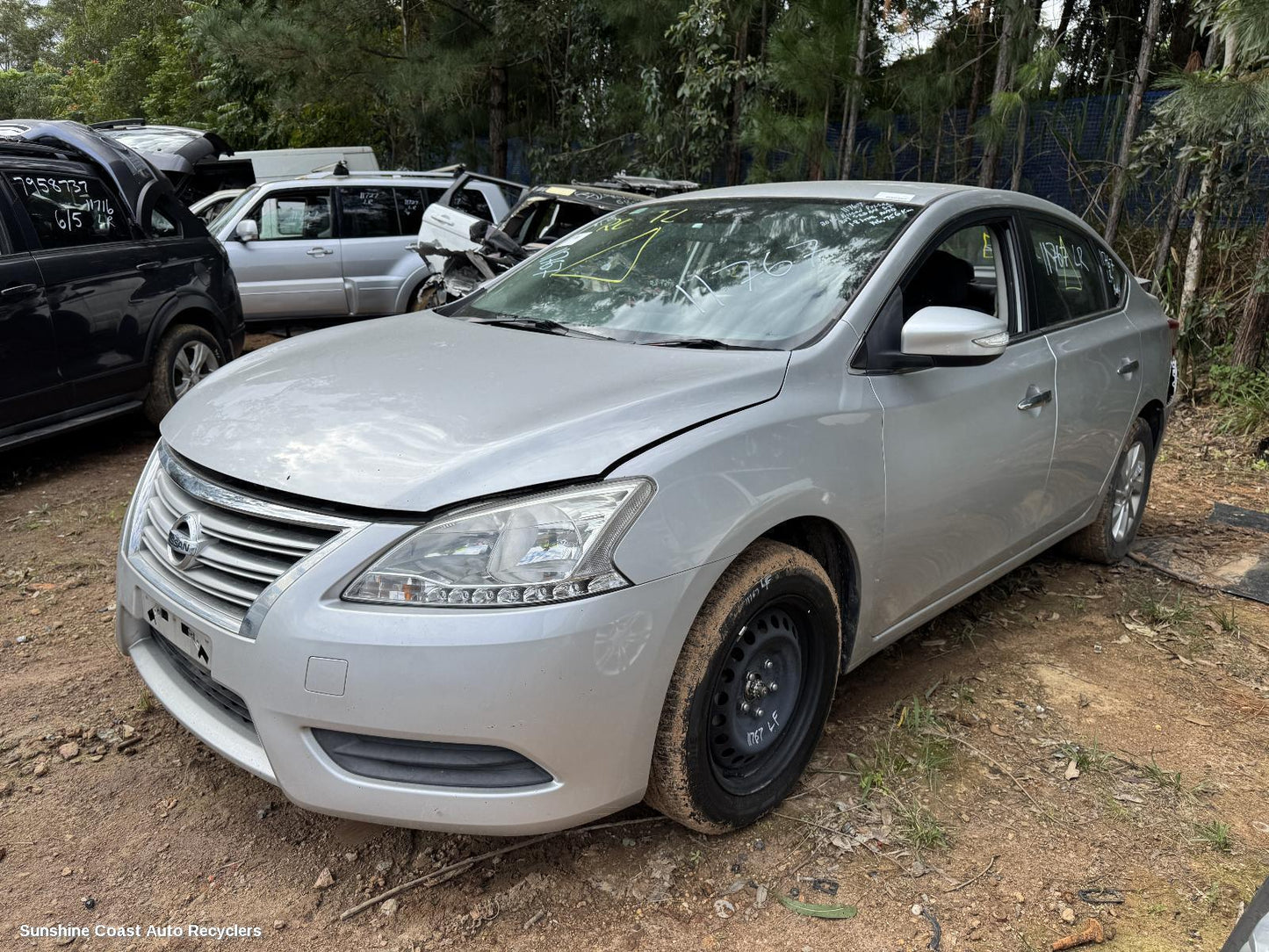 2015 Nissan Pulsar Left Front Window Reg Motor