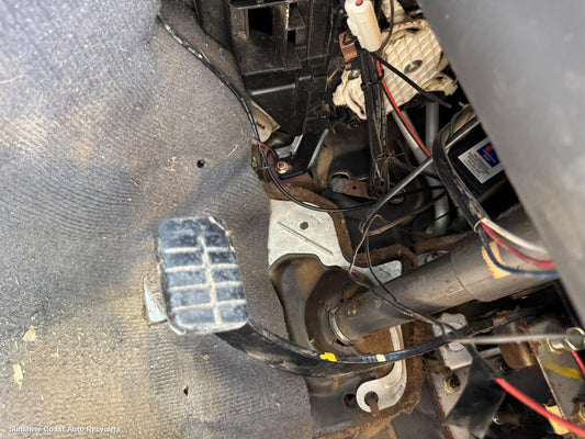 2003 Nissan Navara Pedal Assembly