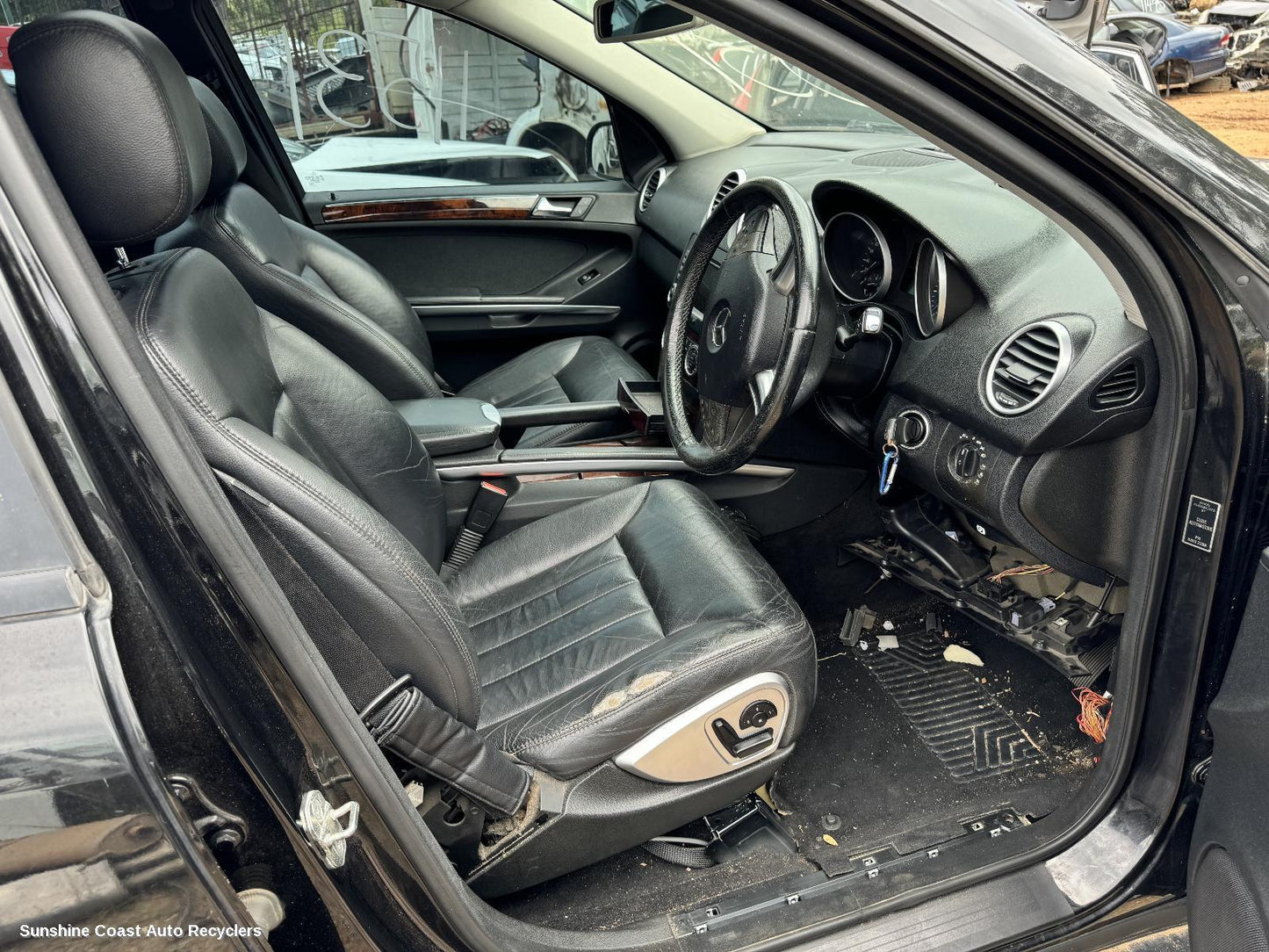 2005 Mercedes M Class R Beam Cradle Xmembr