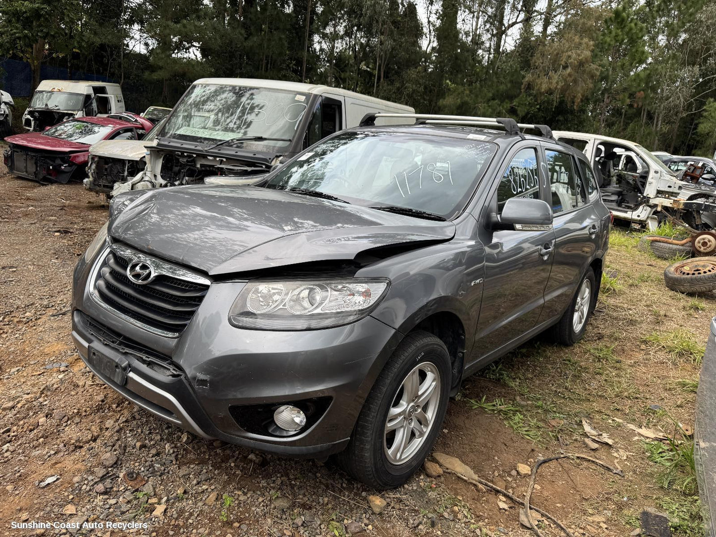 2011 Hyundai Santa Fe Left Rear Trailing Arm