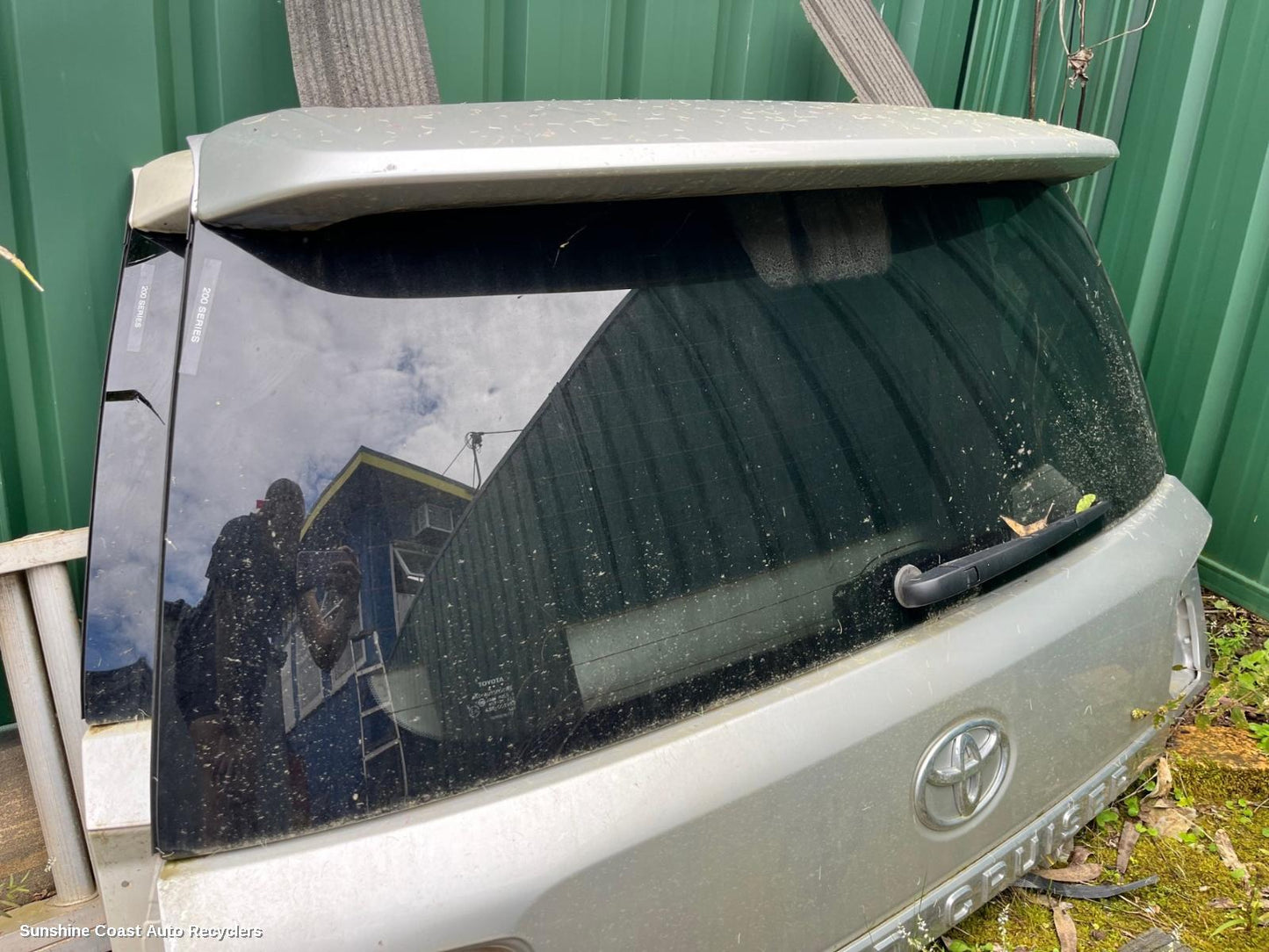 2017 Toyota Landcruiser High Level Stoplight