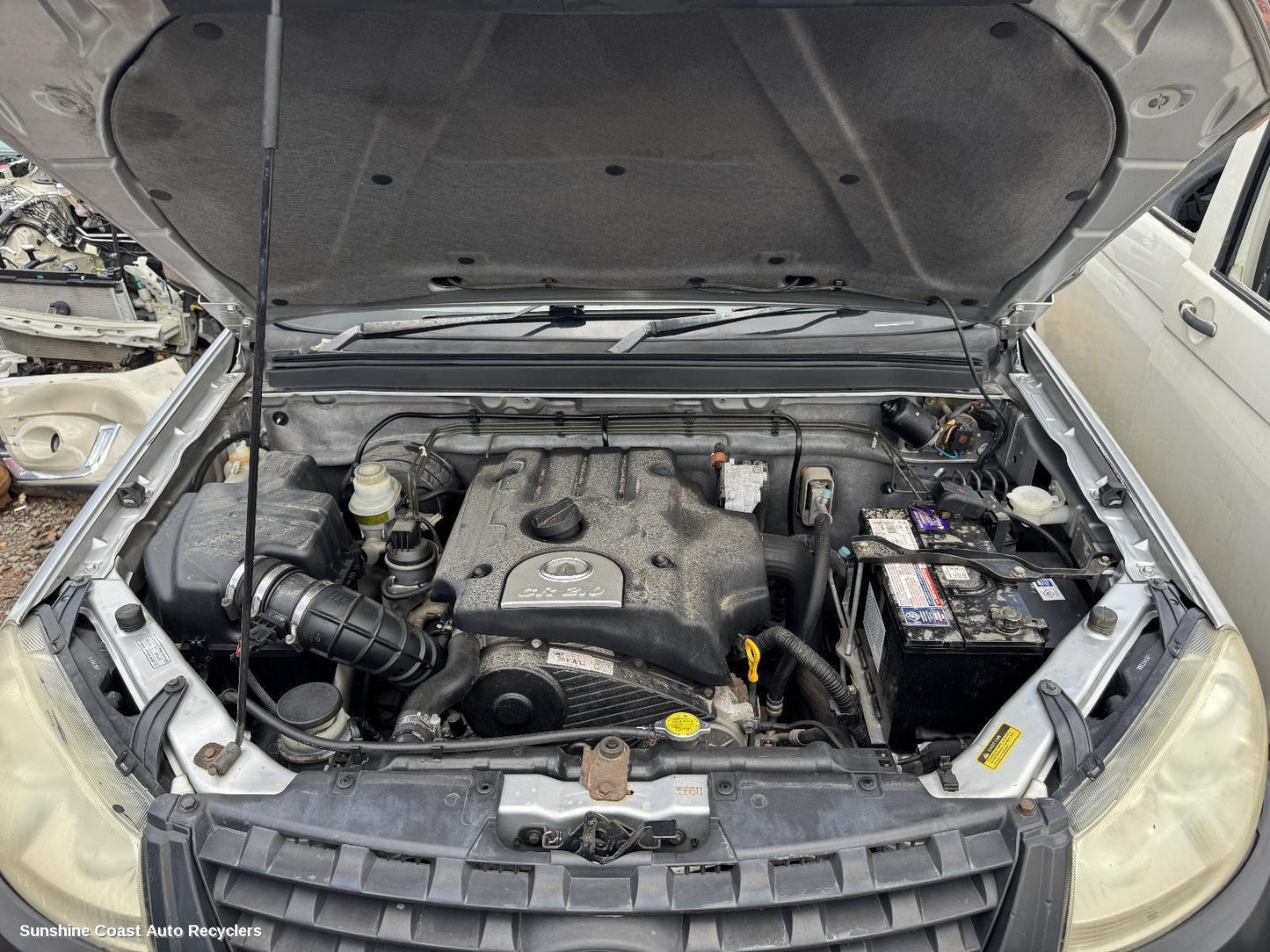 2012 Great Wall V200/v240 Bonnet Release