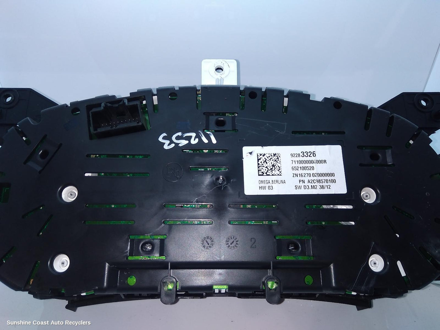 2016 Holden Commodore Instrument Cluster