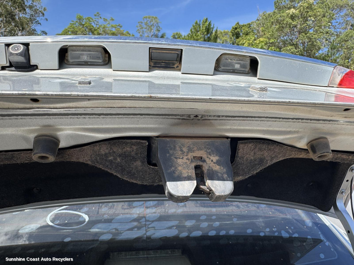 2013 Toyota Corolla Door Boot Gate Lock