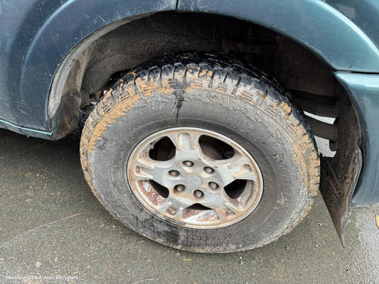 2004 Mitsubishi Pajero Wheel Mag