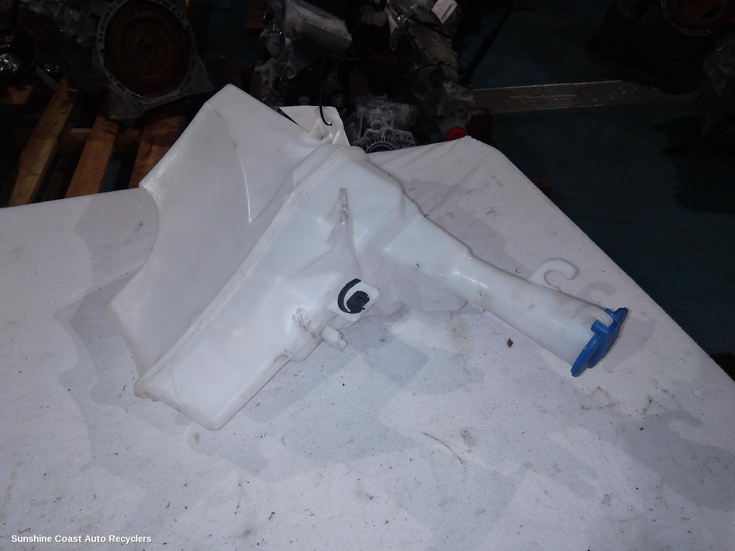 2019 Hyundai I30 Washer Bottle