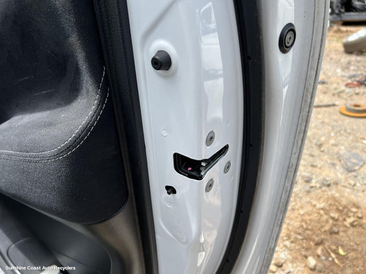 2018 Nissan Navara Door Boot Gate Lock