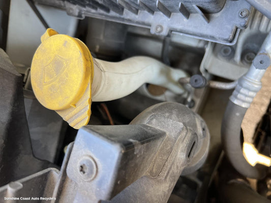 2012 Renault Master Washer Bottle