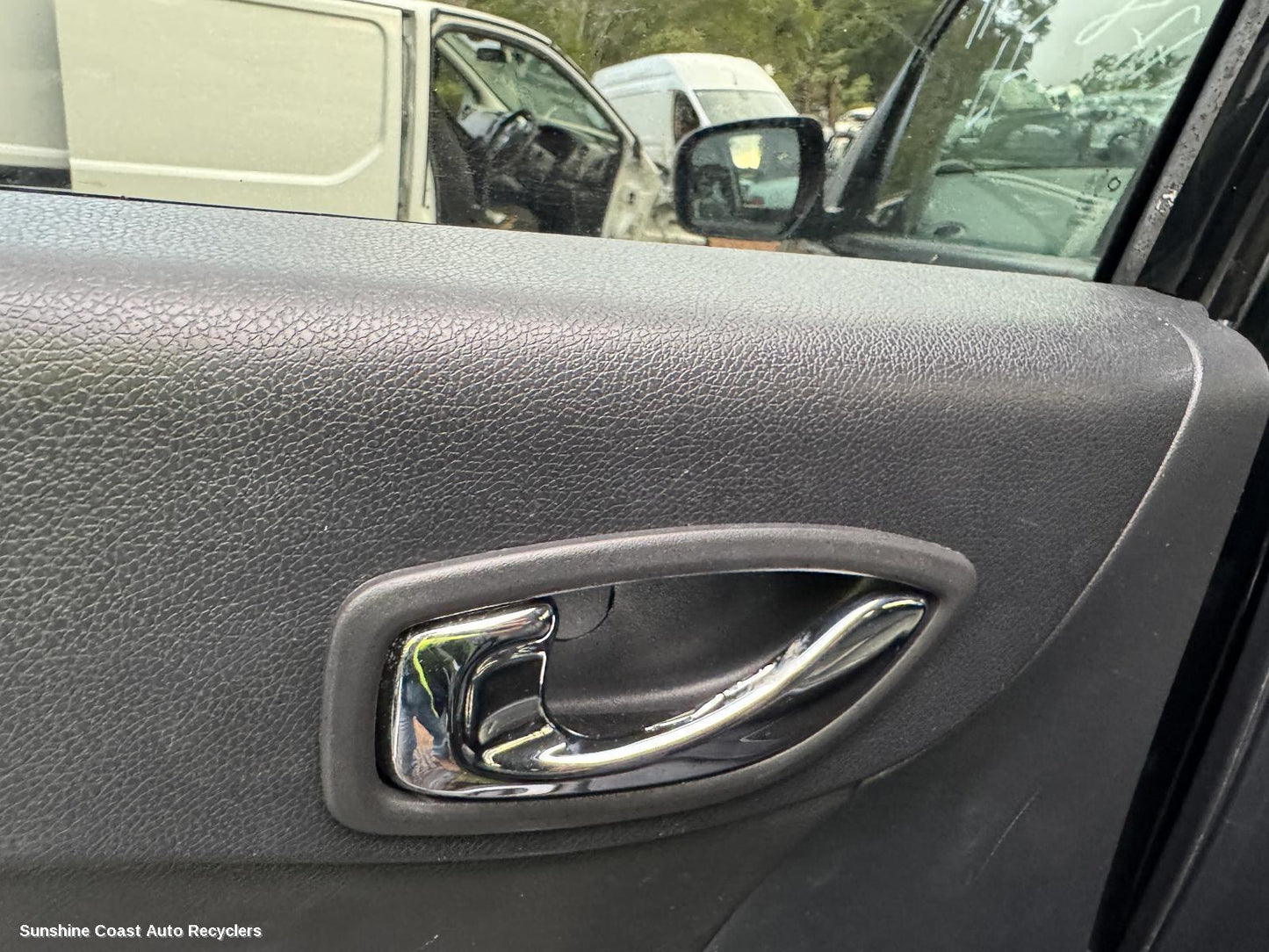 2014 Renault Kaleos Door Handle