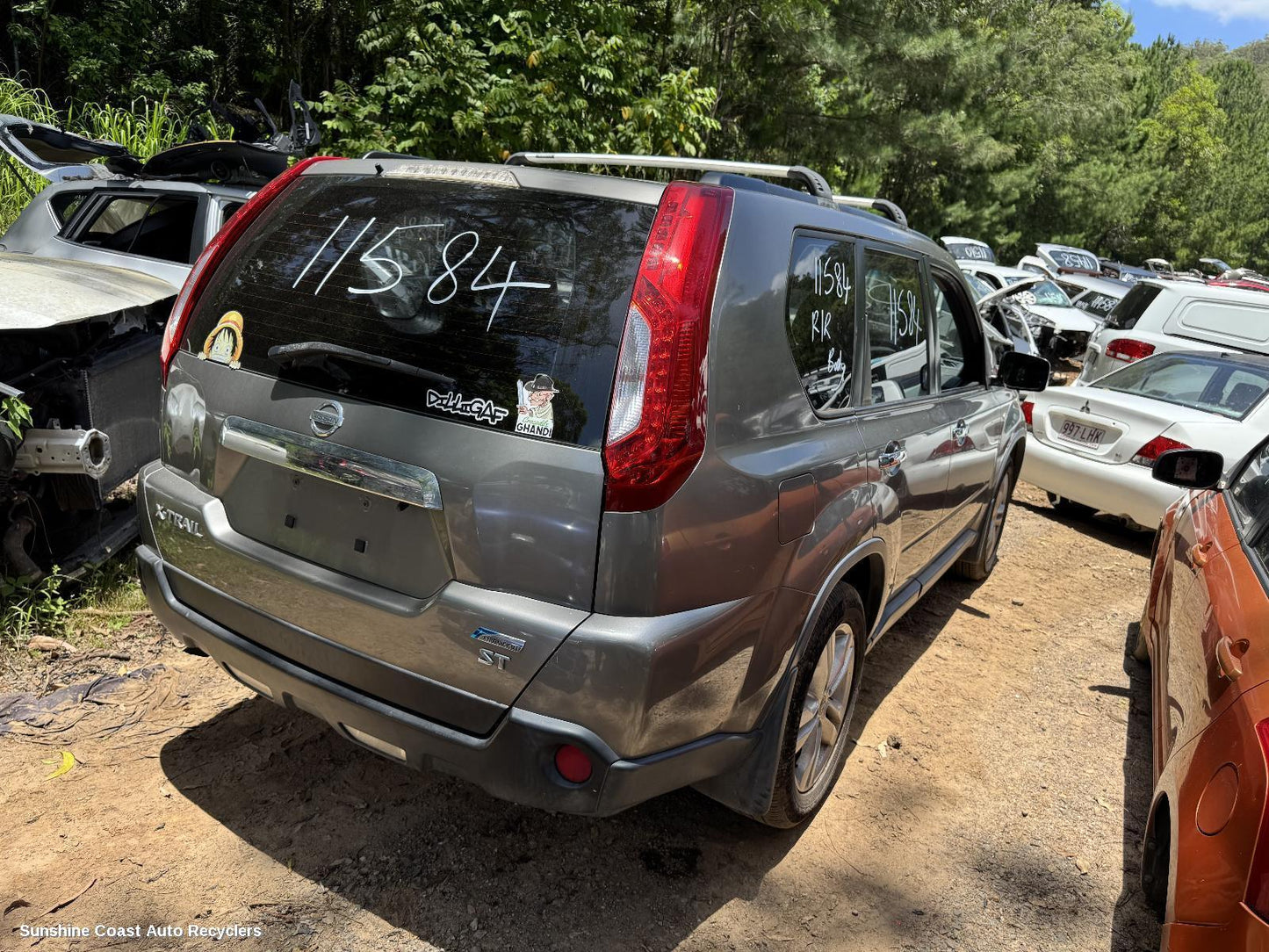 2013 Nissan Xtrail Left Guard