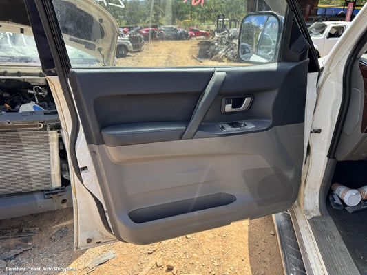 2006 Mitsubishi Pajero Pwr Dr Wind Switch