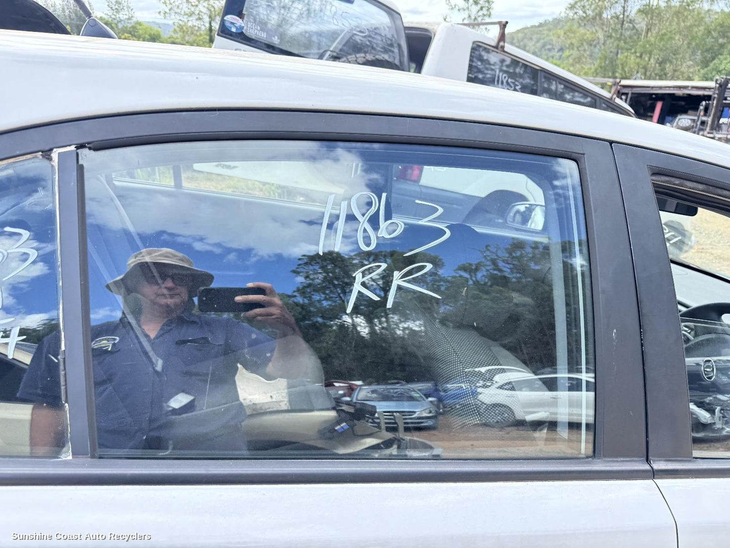 2007 Kia Rio Right Rear Door Window