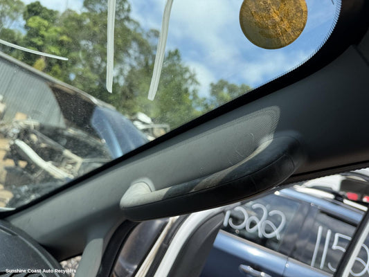 2021 Ldv G10 Grab Handle