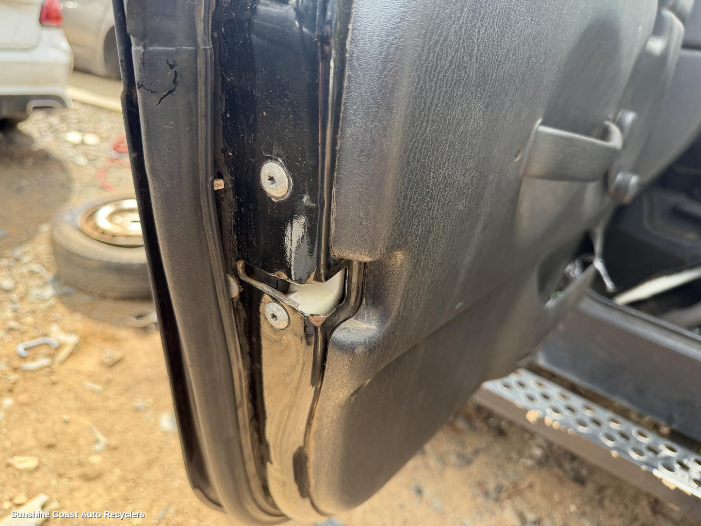 2003 Jeep Wrangler Door Boot Gate Lock
