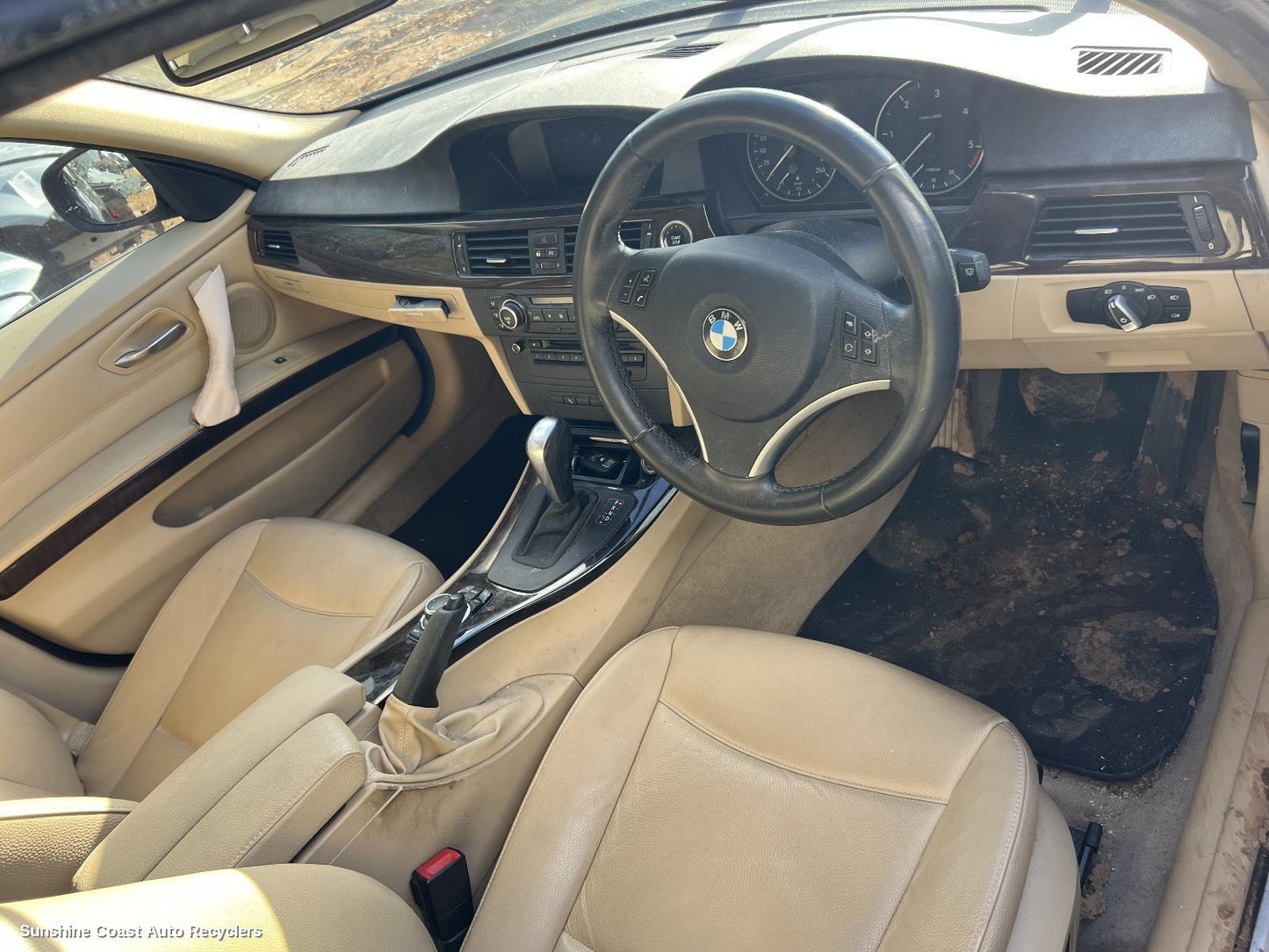 2010 Bmw 3 Series Door Tailgate Seal