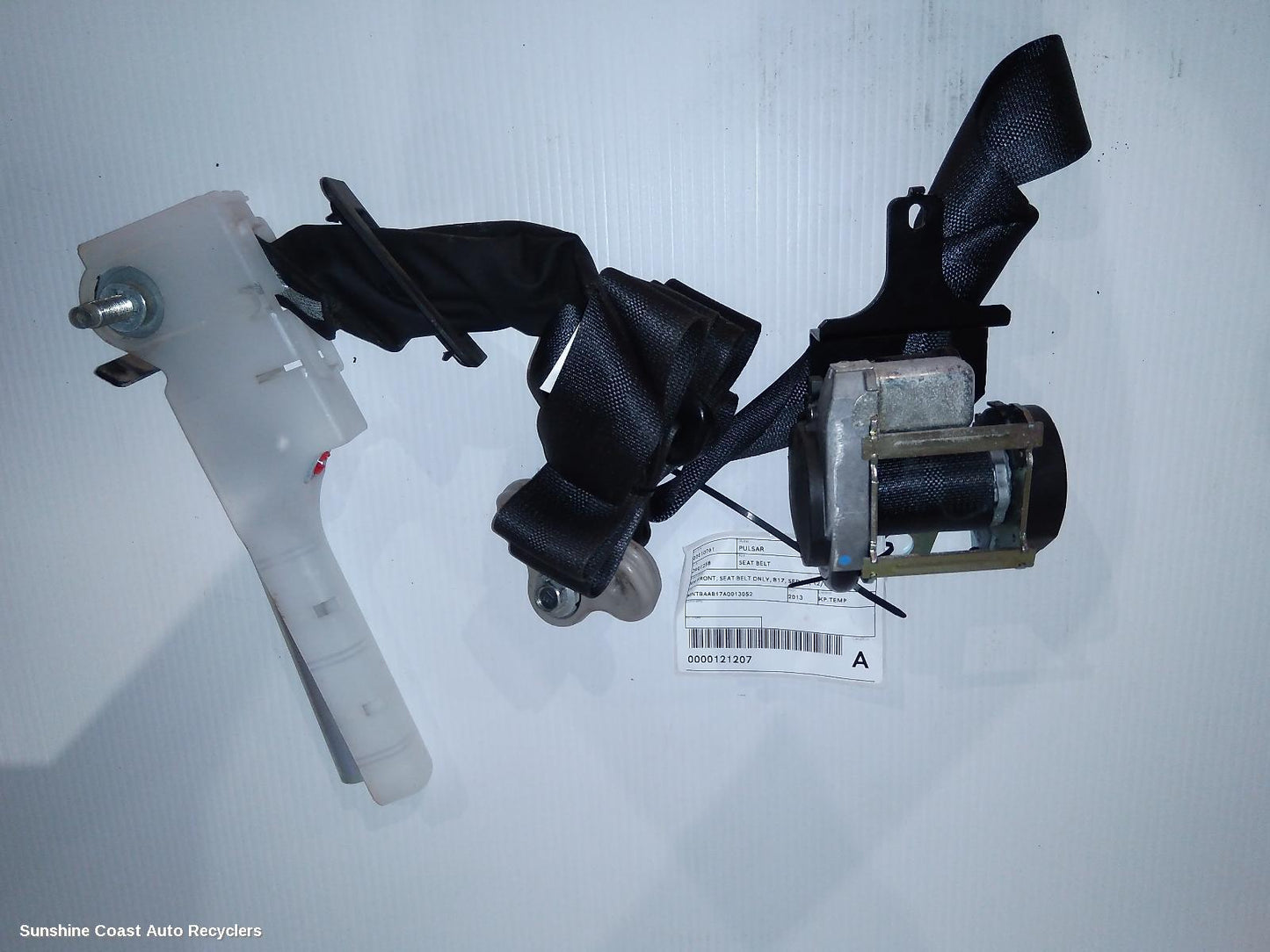 2013 Nissan Pulsar Seatbelt Stalk