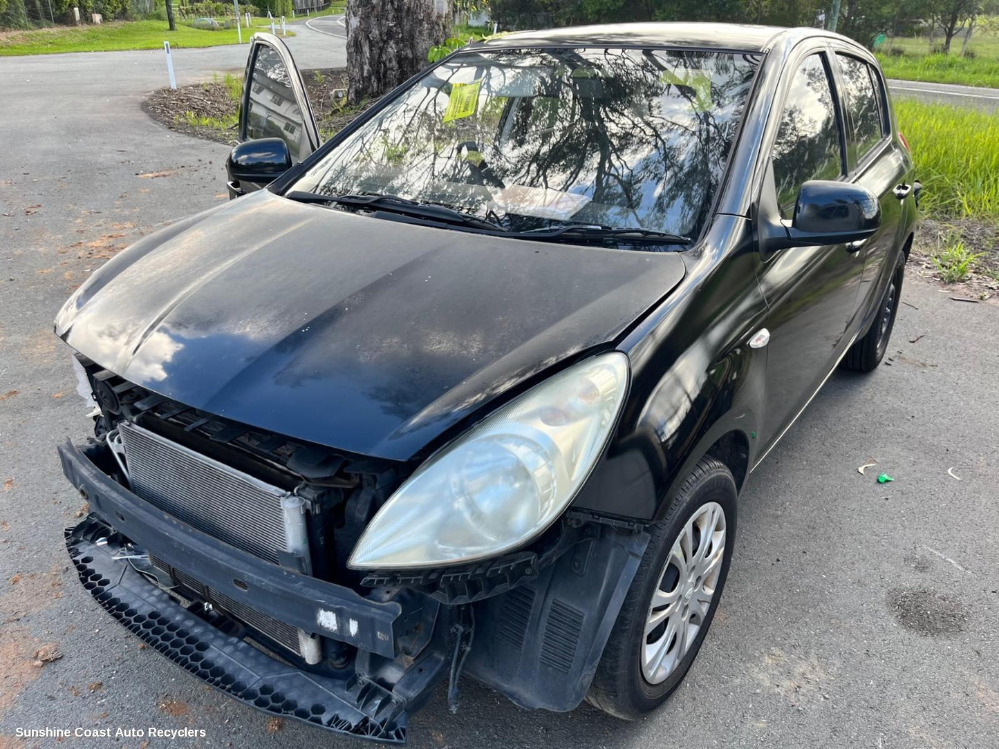 2012 Hyundai I20 Grille