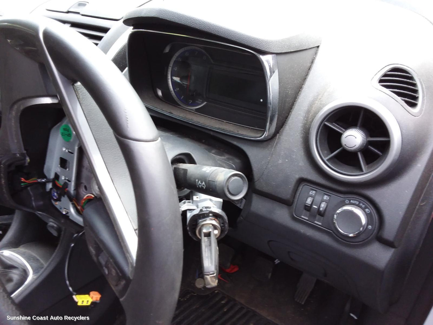 2013 Holden Trax Instrument Cluster