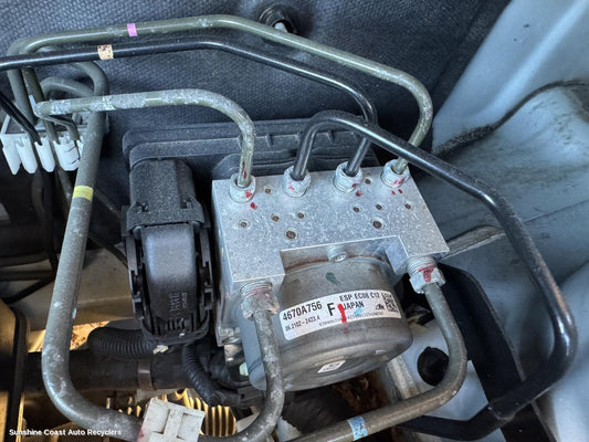 2012 Mitsubishi Outlander Abs Pump Modulator