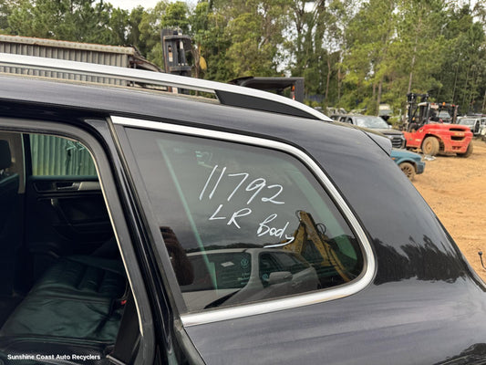 2016 Volkswagen Touareg Left Rear Side Glass