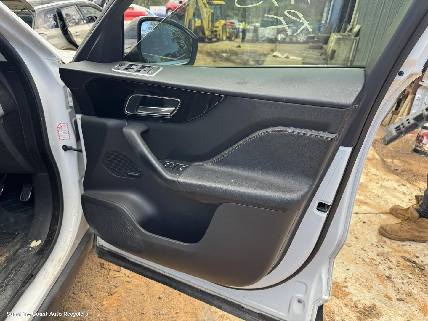 2016 Jaguar F Pace Door Handle