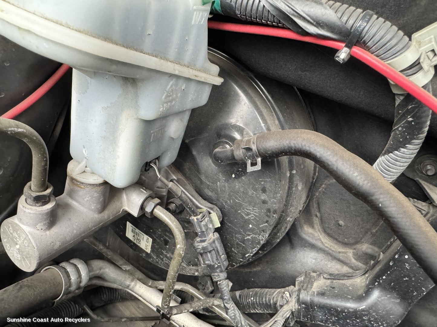 2011 Hyundai Santa Fe Brake Booster