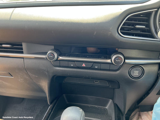 2021 Mazda Cx30 Heater Ac Controls