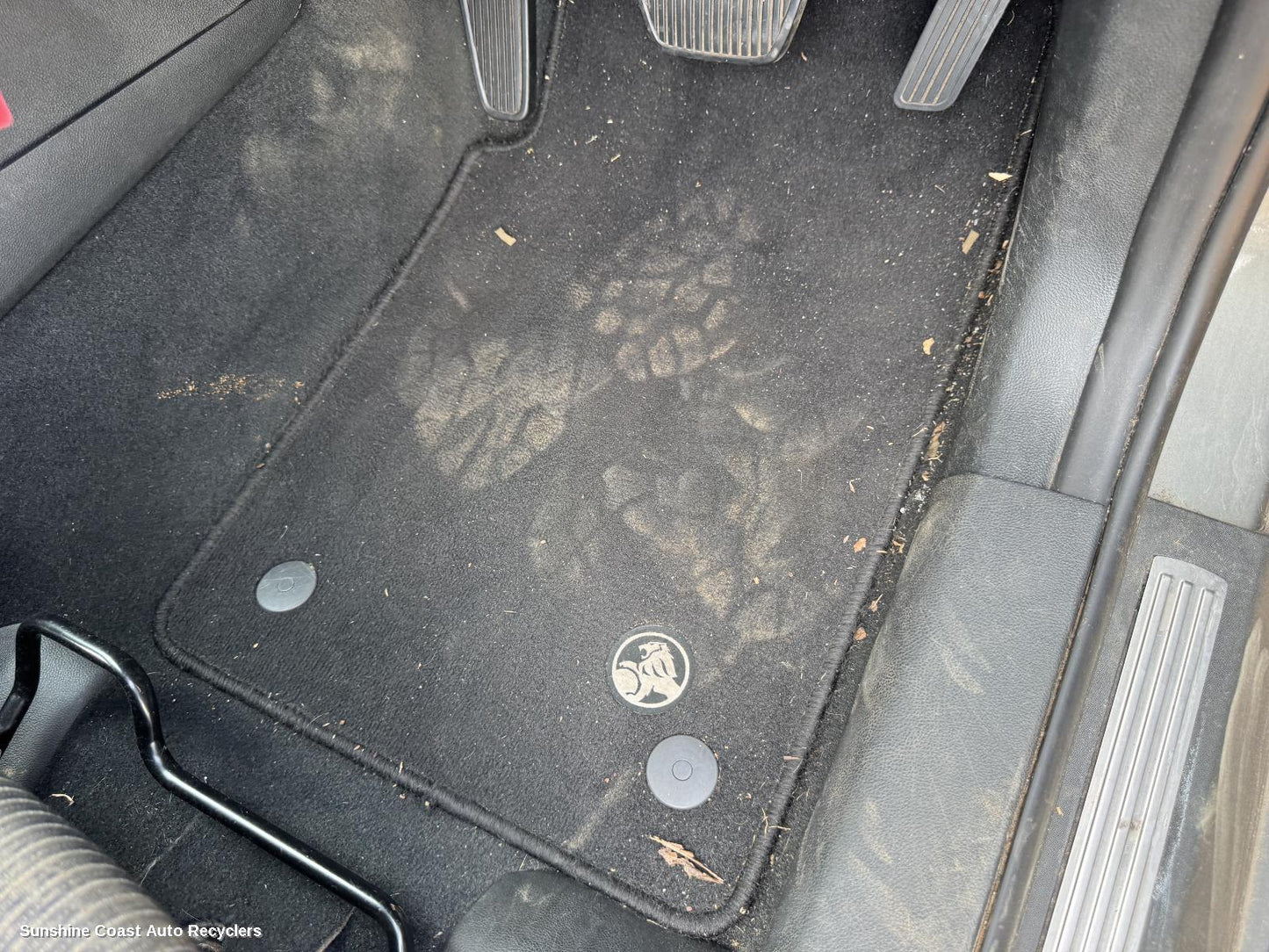 2011 Holden Commodore Floor Mats